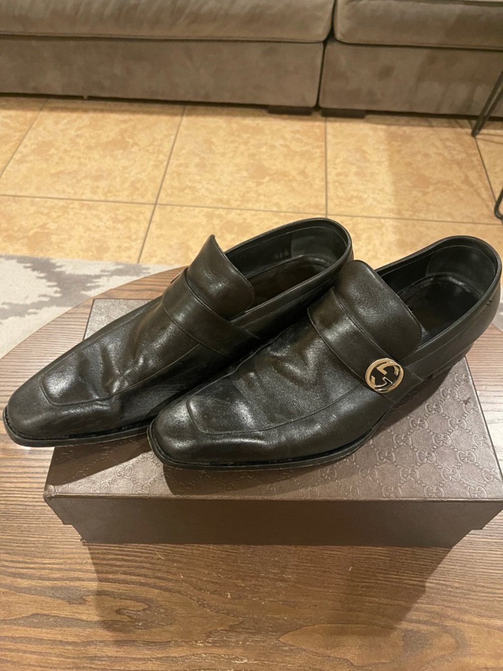 Gucci Black Leather Men's Slip-On Loafers with Gold GG Buckle